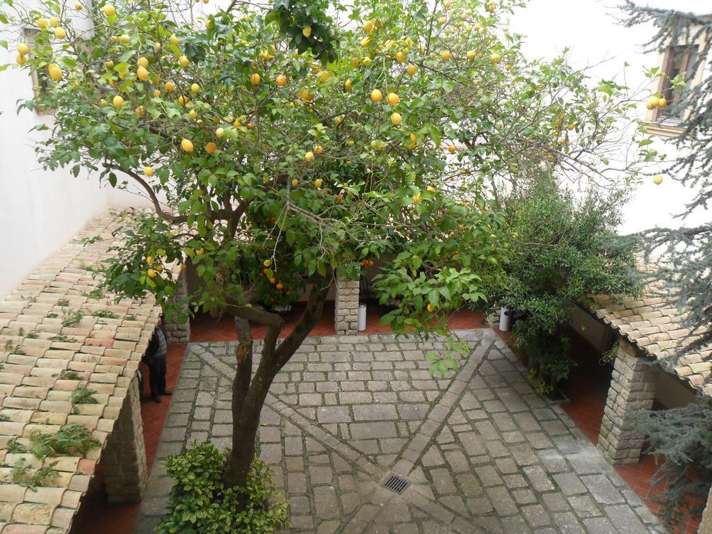 Eremo Hotel Casa Del Sorriso Erice Eksteriør billede