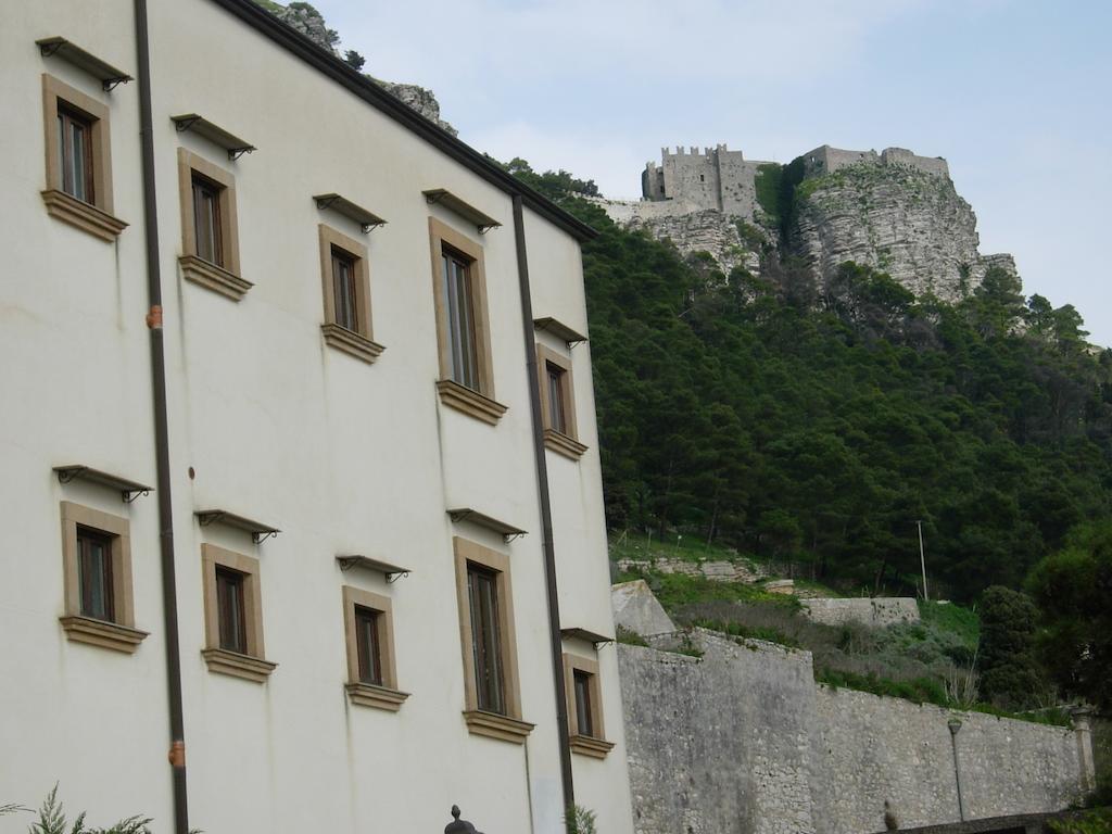 Eremo Hotel Casa Del Sorriso Erice Eksteriør billede